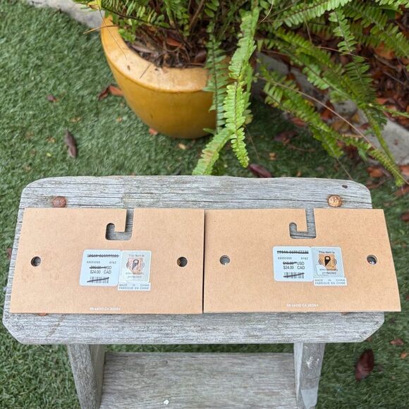 Two Urban Outfitters (OU) Multi-Colored Flower Beaded Necklaces NWT Boho Friends - Picture 5 of 5